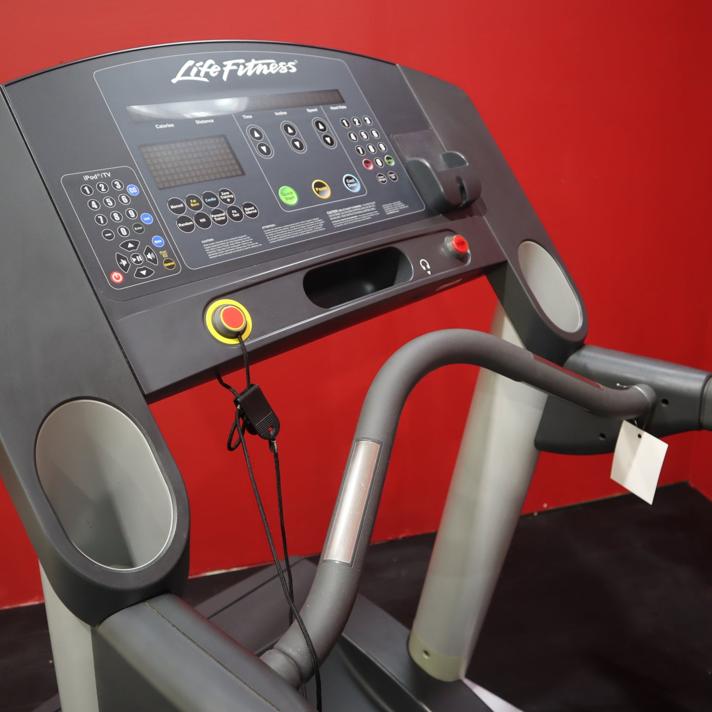Life Fitness CLST Integrity Series Treadmill (Gris Claro) * Reacondicionado *