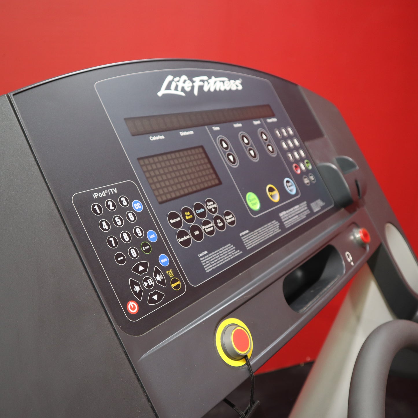 Life Fitness CLST Integrity Series Treadmill (Light Gray) *Refurbished*