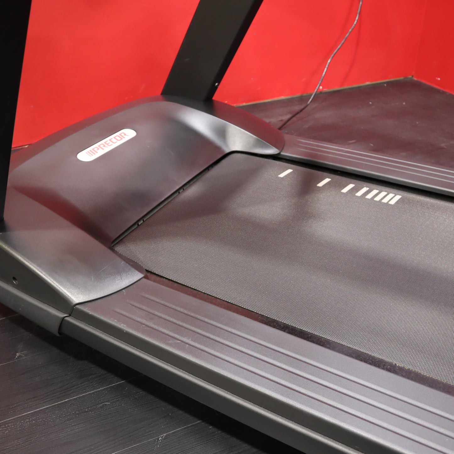 Precor TRM 661 Treadmill w/ P62 Console (Refurbished)
