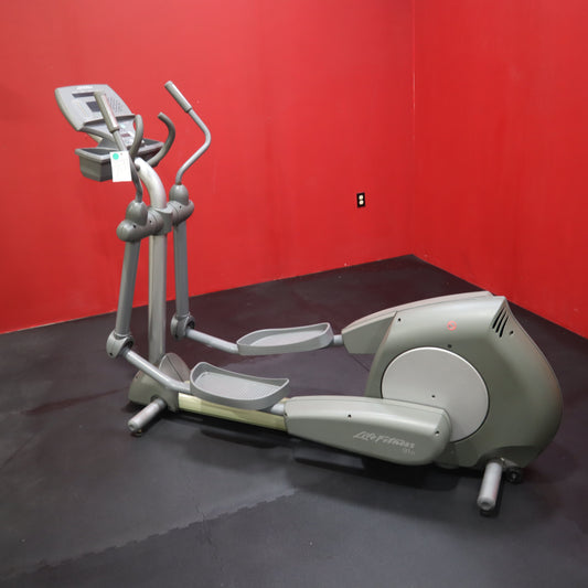 Life Fitness 91XI Elliptical Trainer (Used)