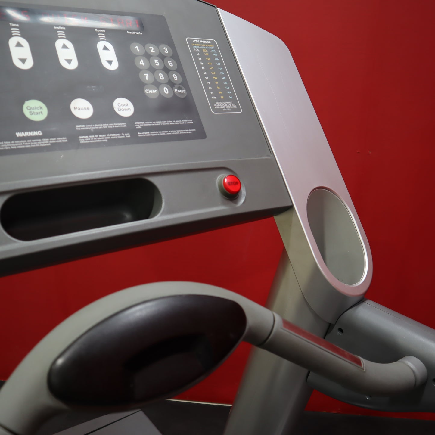 Life Fitness 95Ti Treadmill (Reacondicionado)