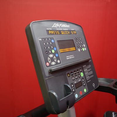 Life Fitness 95P Powermill (Reacondicionado)