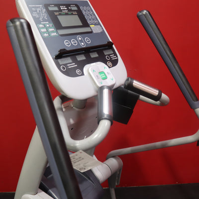 Entrenador elíptico de cuerpo total Precor EFX 576i con consola de experiencia (reformado)